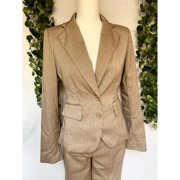 New York & Company Pants - New York & Company Stretch Vintage Brown Suit Set Women's Size 2